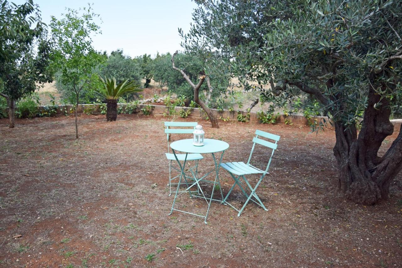 Villa A Volte In Collina Martina Franca Exterior foto